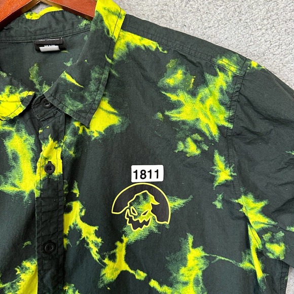 Disney Oogie Boogie Shirt Mens Extra Large Black Camp Nightmare Before Christmas - Picture 12 of 12